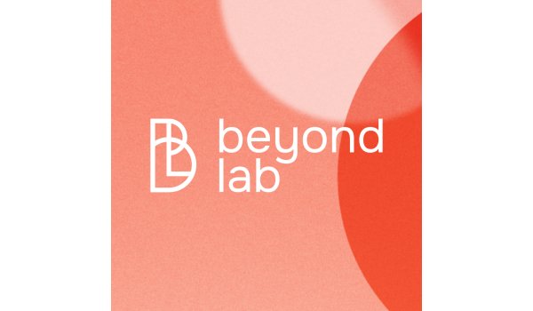 le Beyond Lab est un espace de collaboration consacré à l'innovation sociale et à la durabilité à long terme.