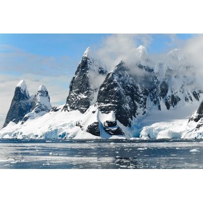 Première motion internationale pour la protection des glaciers et des écosystèmes postglaciaires