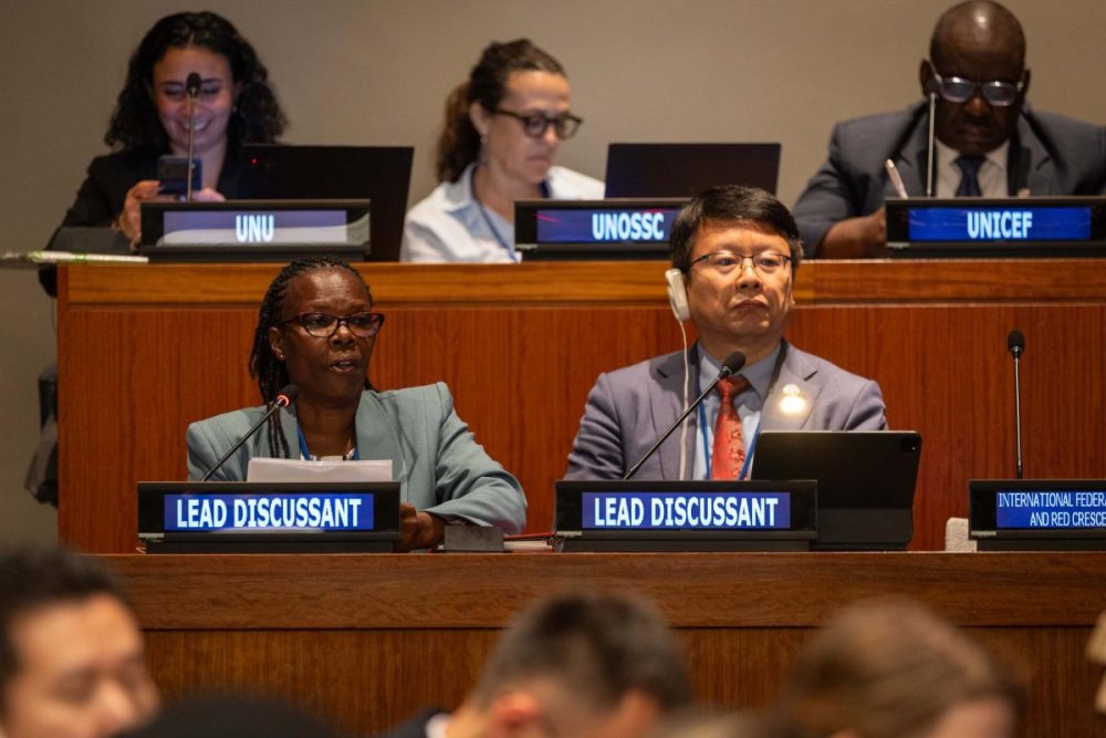 FPHN 2026 : Intervenantes principales : Margaret Maina , directrice générale et membre fondatrice de la Women in Water and Sanitation Association (WIWAS), et Lifeng Li , directrice de la Division des terres et de l'eau de l'Organisation des Nations Unies pour l'alimentation et l'agriculture (FAO).