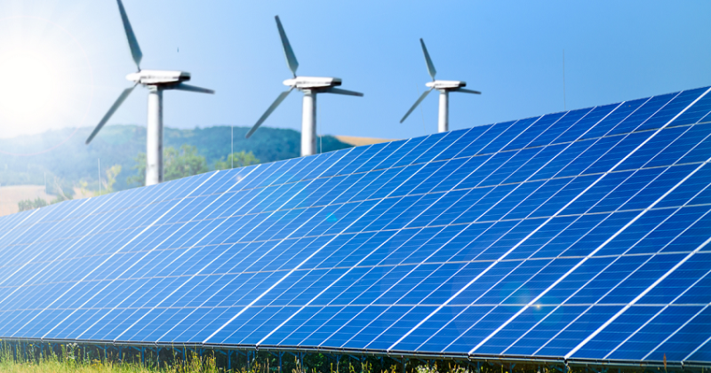 Eoliennes - Panneaux photovoltaïques - Journée internationale des énergies propres