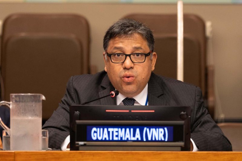 Carlos Antonio Mendoza Alvarado , Secrétaire de la planification et de la programmation de la présidence, Guatemala