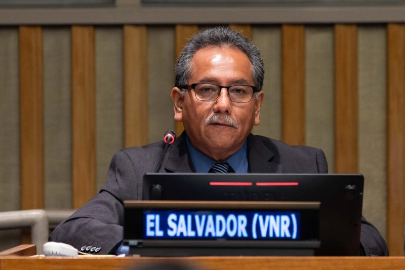 Francisco Martínez , spécialiste de la coordination technique, Conseil national du développement durable, El Salvador